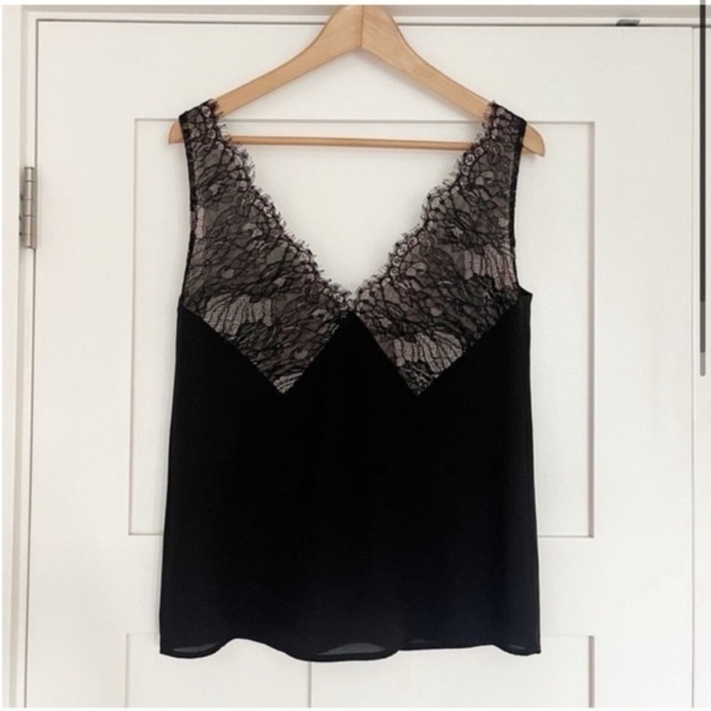 Babaton V Neck Lace Cami